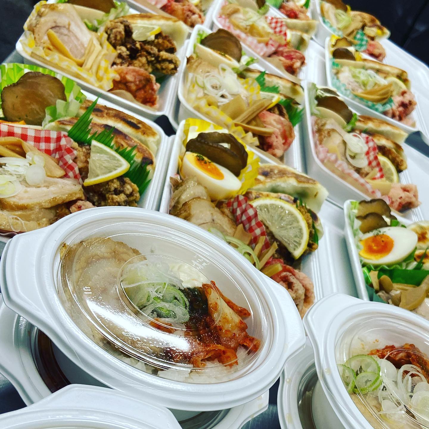 #塩レモンラーメン🍋  #塩レモンラーメン🍋           
※数、日時、お値段、内容、ご相談いただければ嬉しいです。藤谷の仕出し。