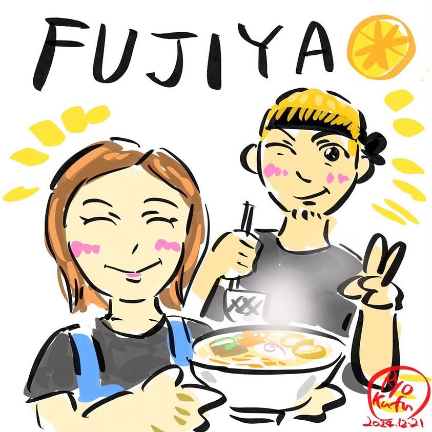 @mitsukiipponyanagi 様からイラストのプレゼントをいただきました！！明るく元気なお店！！って一発で伝わる素敵な絵で、とても嬉しいです！ryokufu先生の絵だそうです！本当に素敵な絵！ありがとうございます！

こちらのイラストからもわかるように当店のスタッフも楽しそうに働いてくれています！当店では2025年1月から平日昼間アルバイトさんパートさんを募集しています！
一緒に働いてくださる、運の良い、明るい方、お待ちしております！！