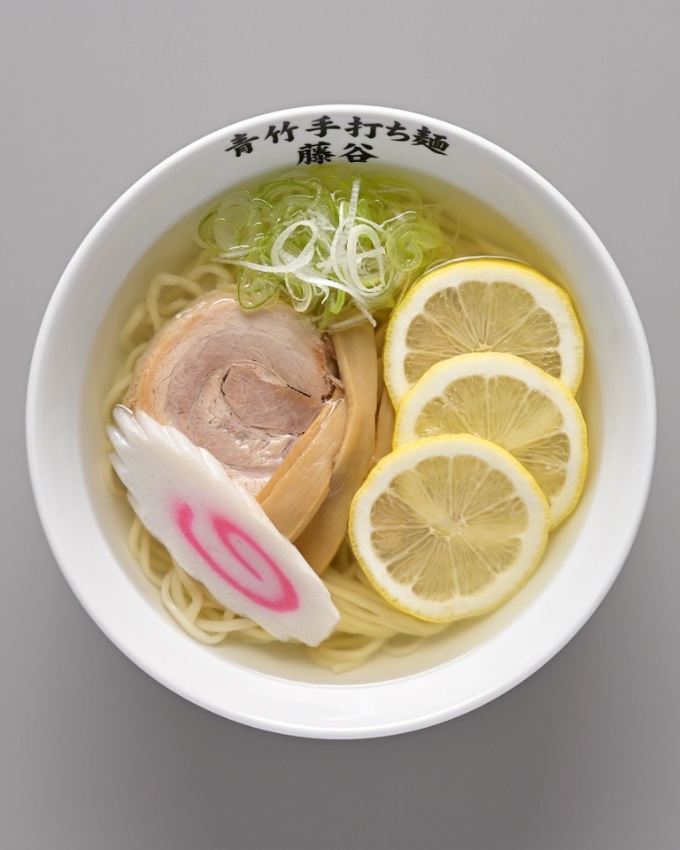 佐野駅近3分、年間1万杯作る元祖レモンラーメン

自慢のラーメン  看板メニュー
⁡
塩レモンラーメン！！
⁡
ぜひぜひ。
⁡
 
 #塩レモンラーメン🍋