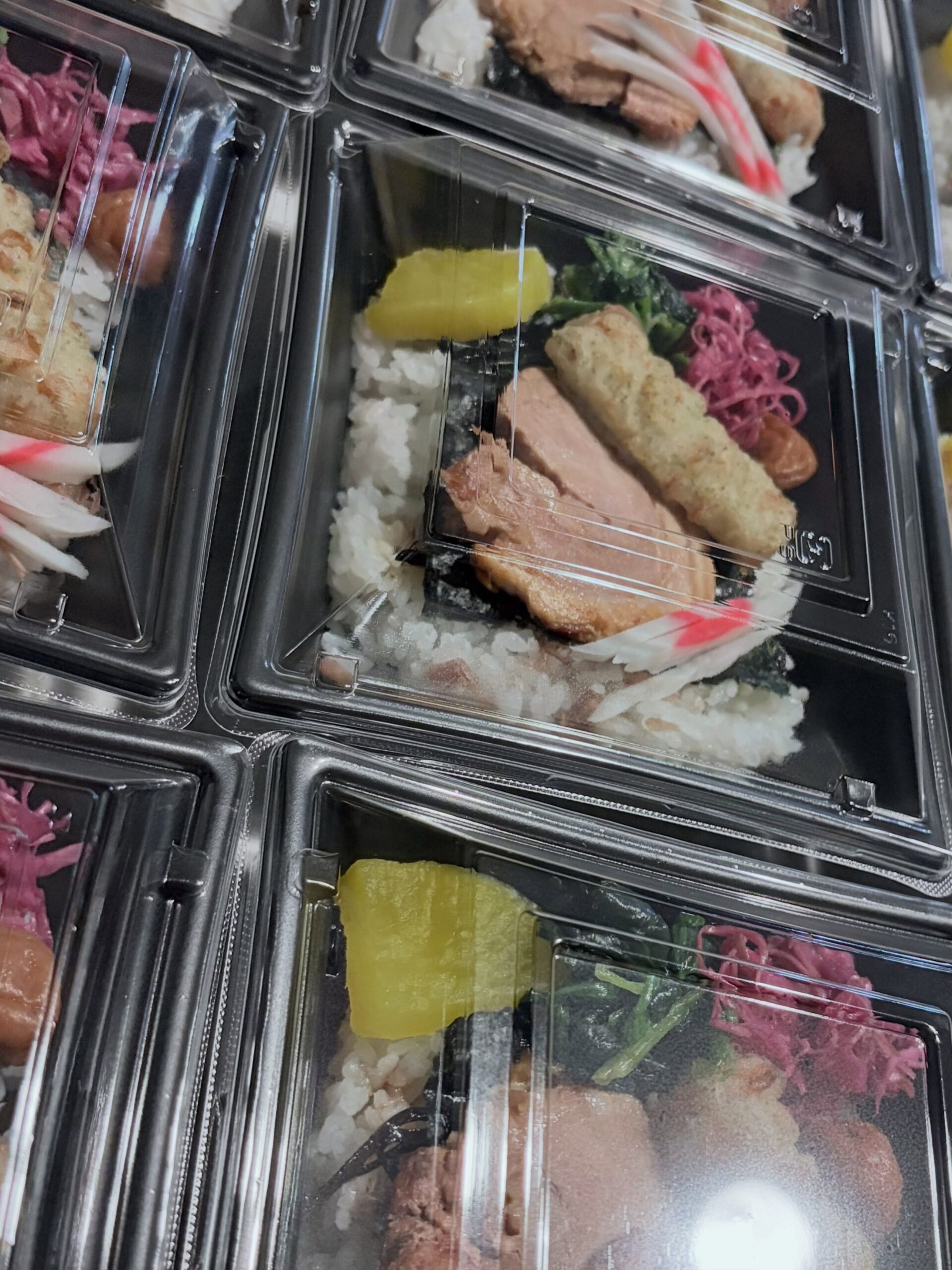 佐野駅近3分、年間1万杯作る元祖レモンラーメン

先日の朝ごはん弁当
チャーシューのり弁
⁡