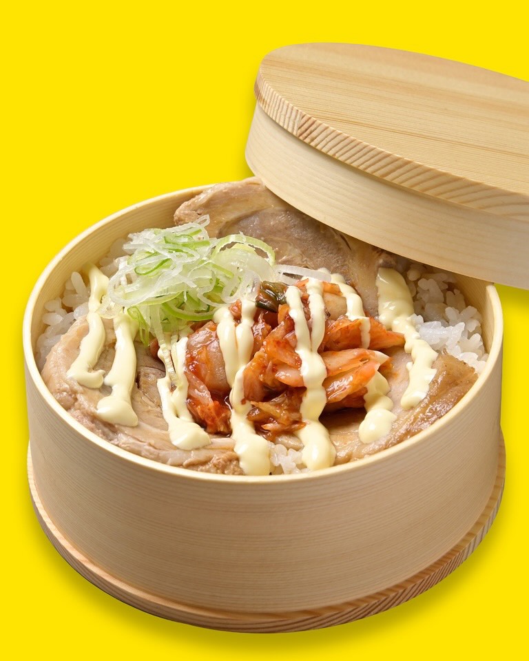 佐野駅近3分、年間1万杯作る元祖レモンラーメン

まよキムチちゃーしゅー丼です。。
⁡
 
 #塩レモンラーメン🍋